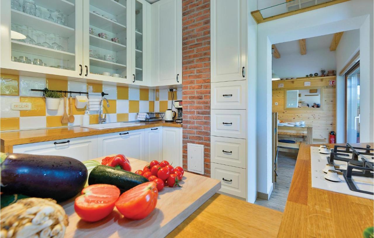 Nice Home In Glina With Sauna Donje Taboriste Exterior photo